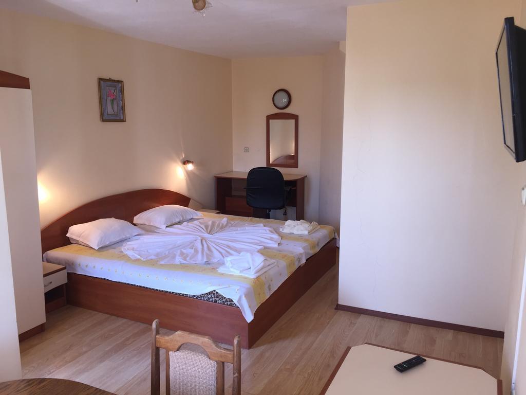 Guest House Hetodon Sozopol Exterior photo