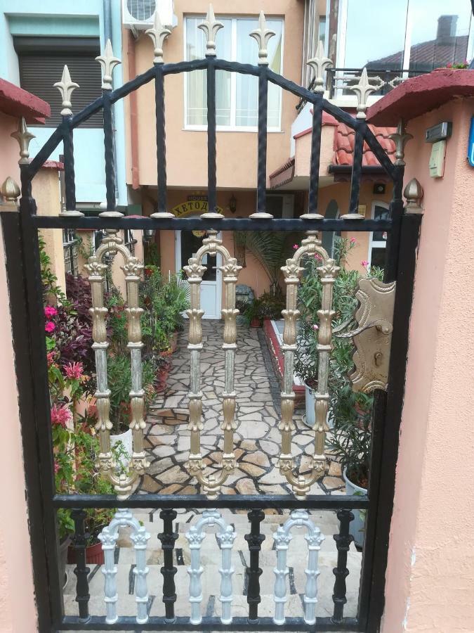Guest House Hetodon Sozopol Exterior photo